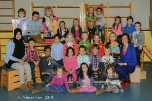 Schoolfoto's van Jonas in groep 3 en Hannah in groep 1.